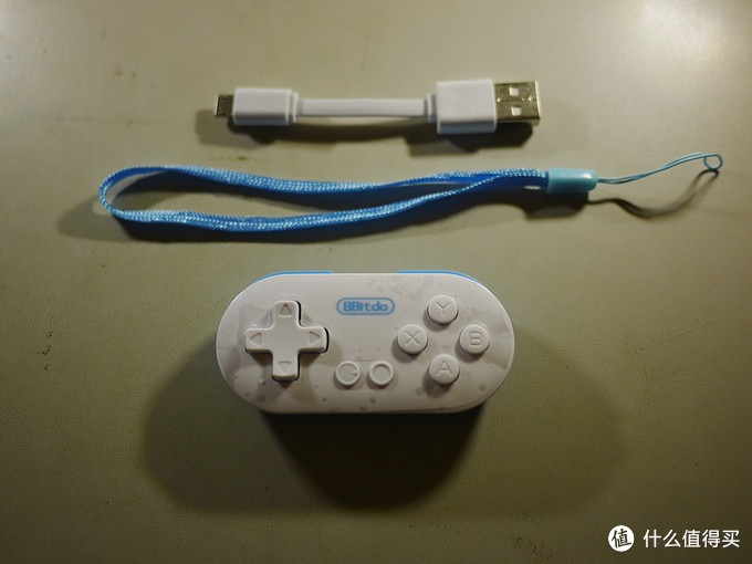 最后到来的小玩物-8BITDO 八位堂ZERO蓝牙手柄