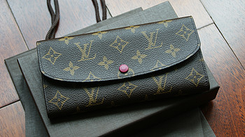 LOUIS VUITTON 路易·威登 Emilie Monogram 女款皮夹