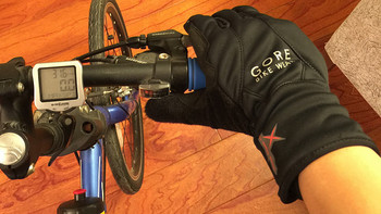 好物分享：Gore 戈尔 Windstopper Softshell 骑行手套