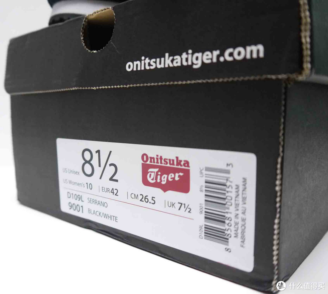 过日子的两双虎鞋：Onitsuka Tiger 鬼冢虎 黑白配Serrano和黄黑配California 78