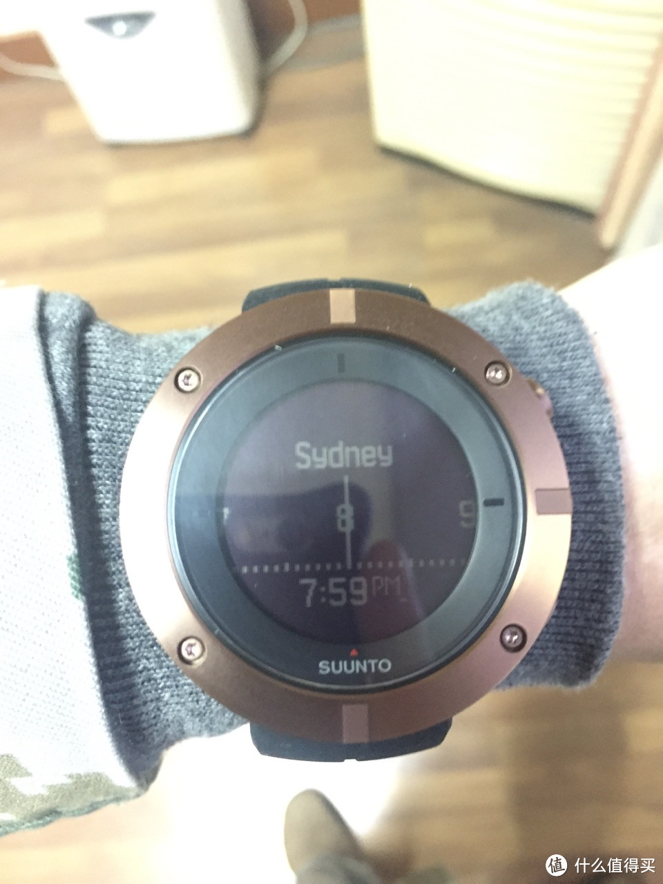 智能加持：SUUNTO 颂拓 World Collection 系列 Kailash 智能腕表 开箱试玩