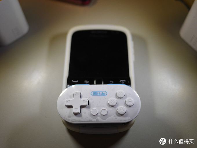 最后到来的小玩物-8BITDO 八位堂ZERO蓝牙手柄