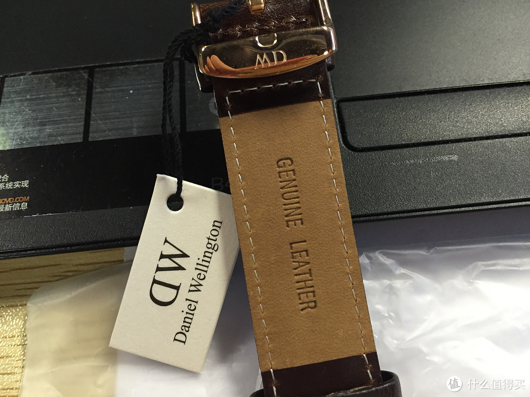 Daniel Wellington 丹尼尔•惠灵顿 0109DW 开箱