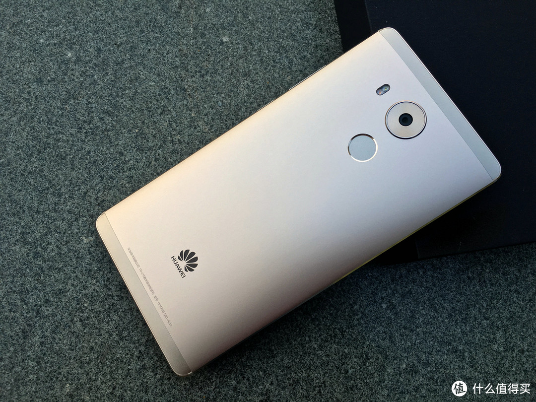 #首晒# 6寸旗舰！HUAWEI 华为 Mate 8 智能手机 开箱