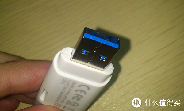 不算高速但很稳定：东芝隼闪系列 USB3.0的16G白色U盘