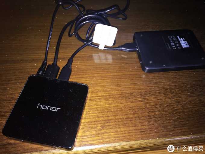 家中第一台电视盒子 — HUAWEI 华为 荣耀 M330