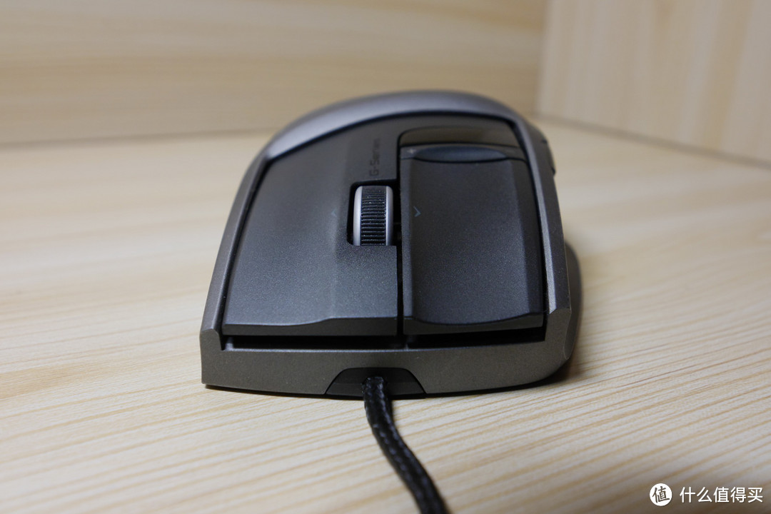 #有货自远方来#傲娇君的黑五，剁了正好一只手：Logitech 罗技 G700s 可充电无线游戏鼠标