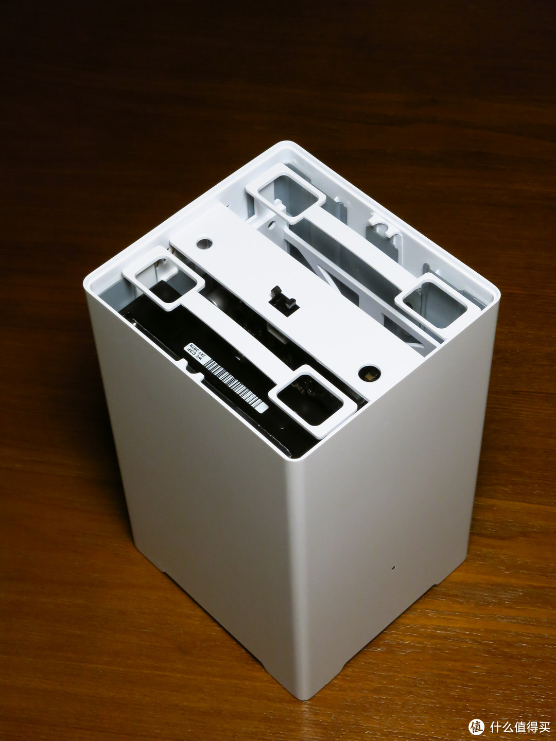 颇有潜力,尚待完善——OneSpace X5 Nano Server