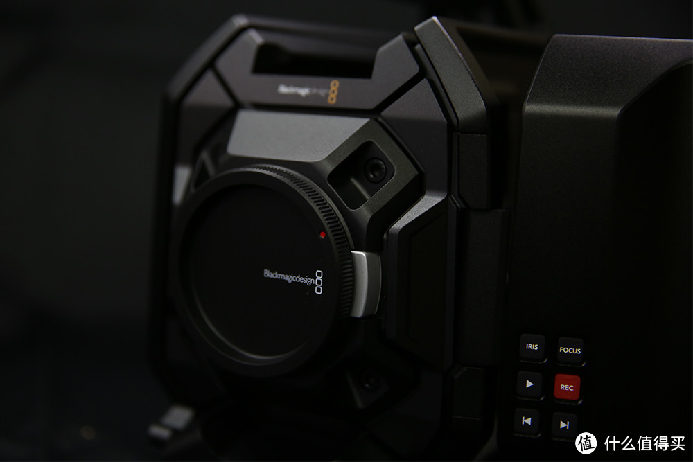 #首晒# BlackMagic URSA EF 4K 高端数字电影摄影机 开箱（附4K RAW 测试视频）