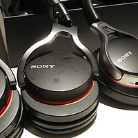 到底是简化还是进化：SONY 索尼 MDR-10RBT开箱与1RBT对比