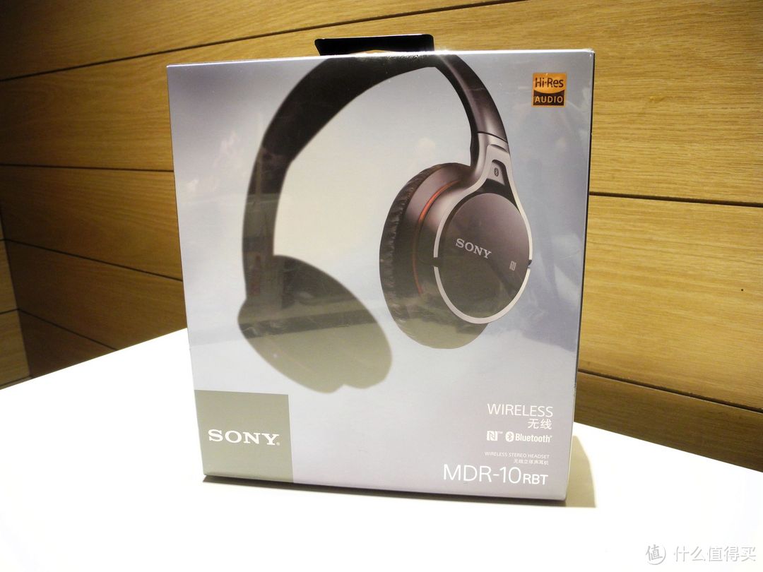 到底是简化还是进化：SONY 索尼 MDR-10RBT开箱与1RBT对比