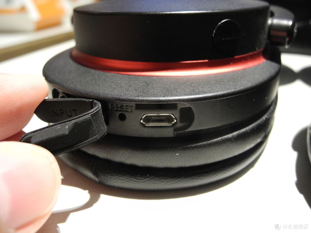 到底是简化还是进化:SONY 索尼 MDR-10RBT开箱与1RBT对比