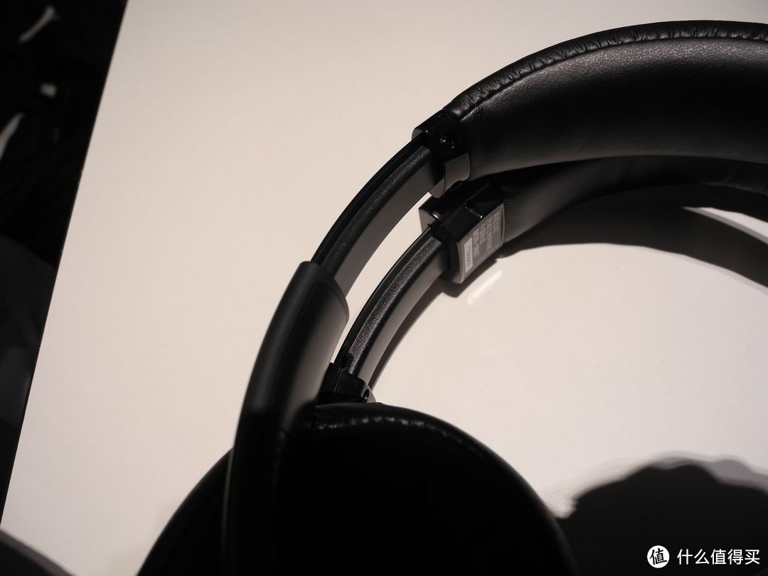 到底是简化还是进化：SONY 索尼 MDR-10RBT开箱与1RBT对比