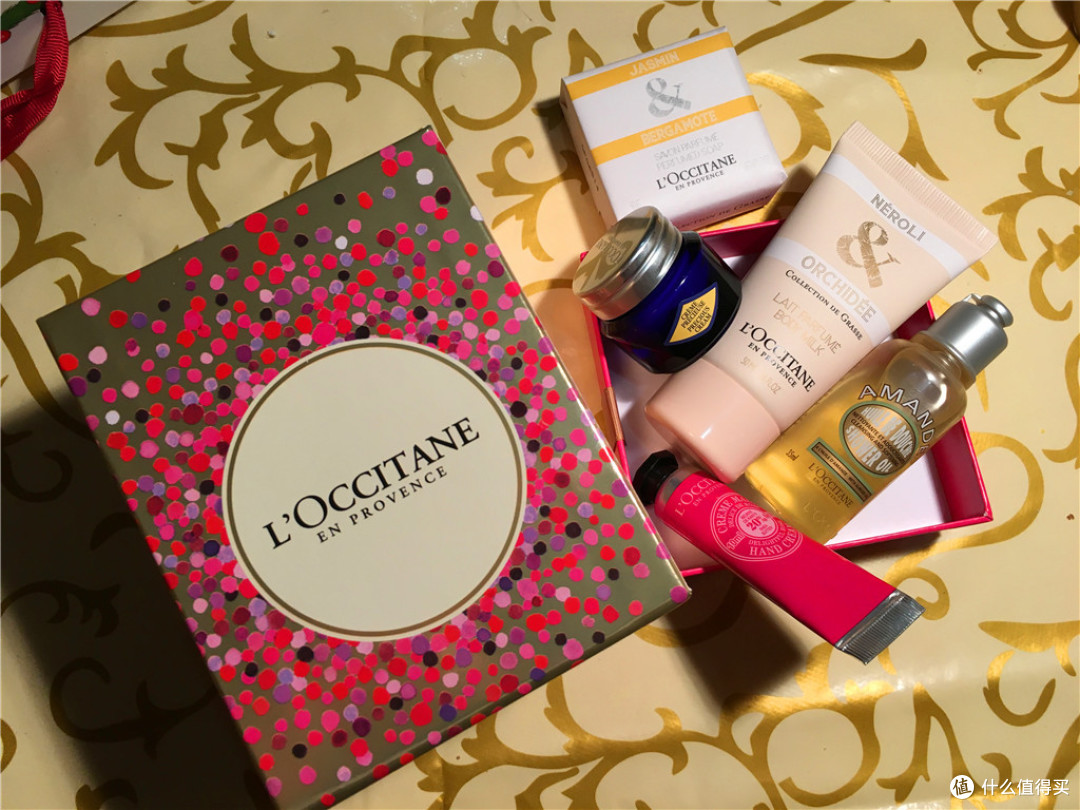 圣诞礼物当然免费的最好~L'OCCITANE 欧舒丹 Advent Calendar 礼盒