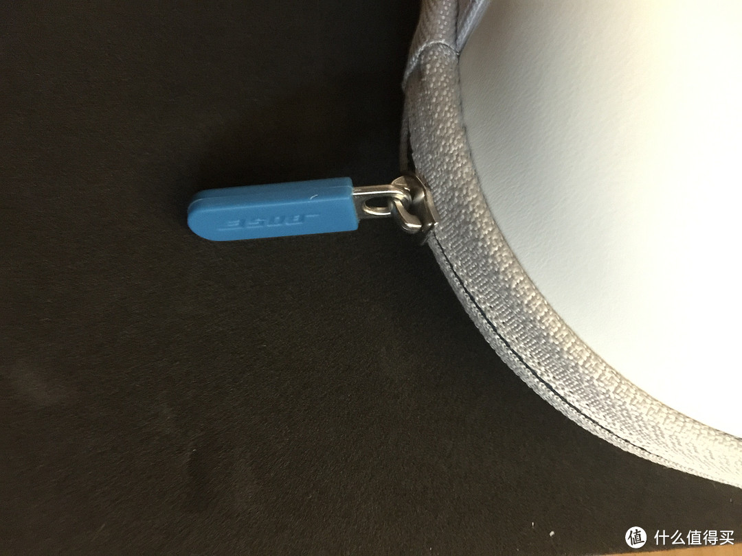 白色BOSE QC25 主动降噪耳机加物流体验与使用感受（详细多图！）