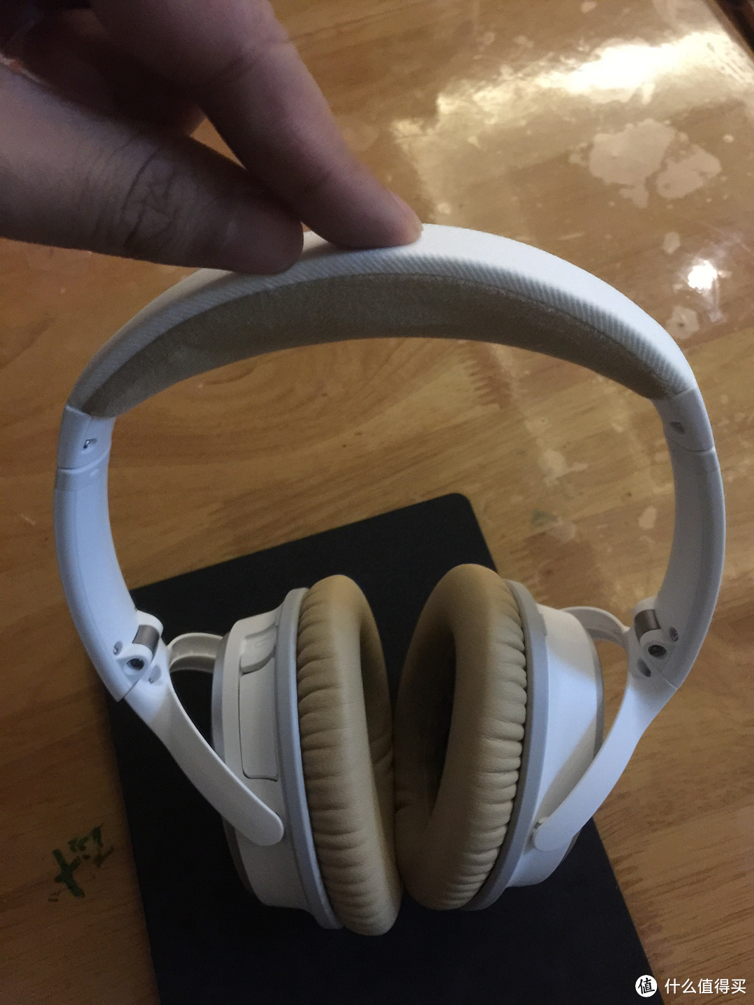 白色BOSE QC25 主动降噪耳机加物流体验与使用感受（详细多图！）