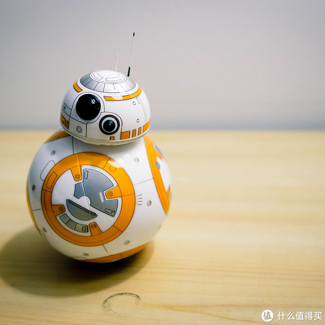 来吧~大家一起玩个球! Sphero BB-8 星球大站遥控智能机器人 开箱