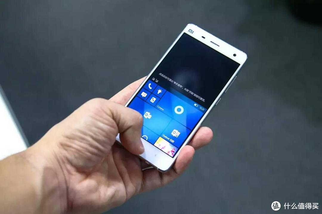 为了Windows刷一次小米吧：小米 发布小米手机4 Windows 10 Mobile刷机包