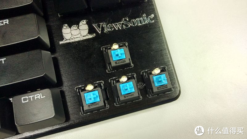 ViewSonic 优派 KU520 机械键盘 换灯记