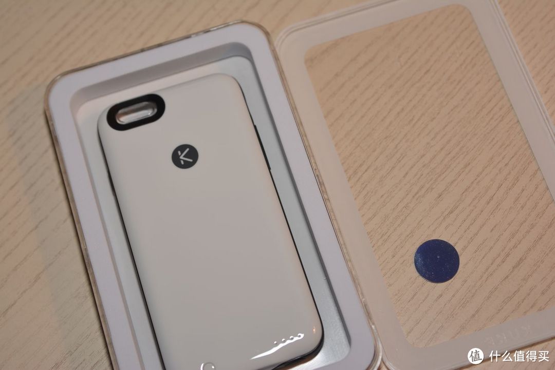 充电又扩容，iPhone 6的最佳小配件：KUKE 酷壳 扩容充电智能手机壳 开箱试用