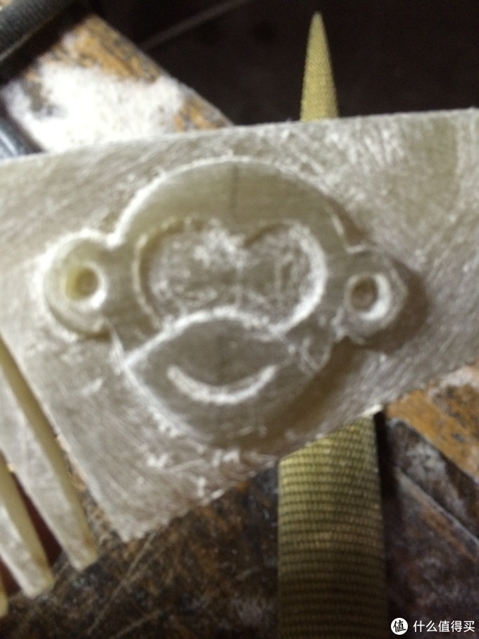 送妹纸特别的生日礼物：工科男手工打造水牛角梳