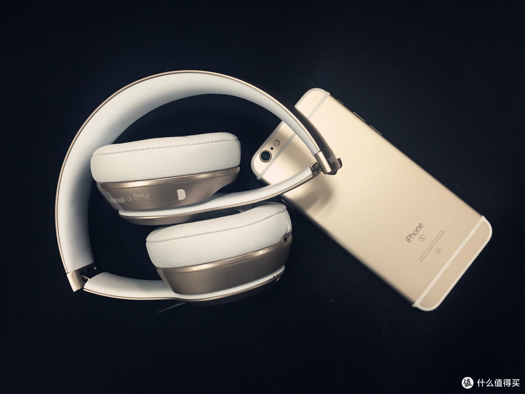 金灿灿的B格!土豪金Beats Solo2 Wireless Gold 头戴式贴耳蓝牙耳机开箱