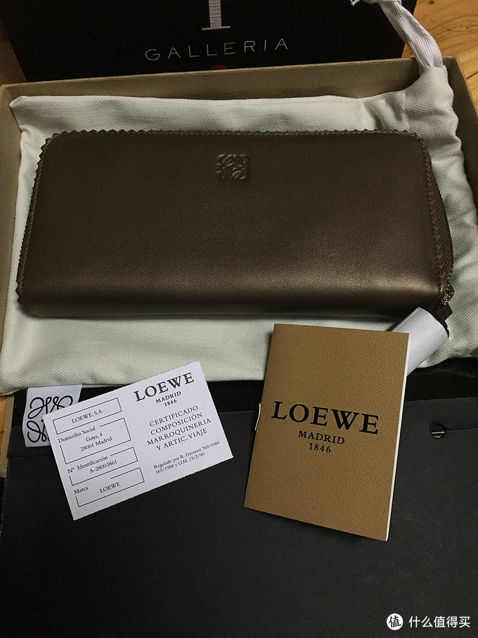 LOEWE 罗意威 长款小羊皮 女式钱包