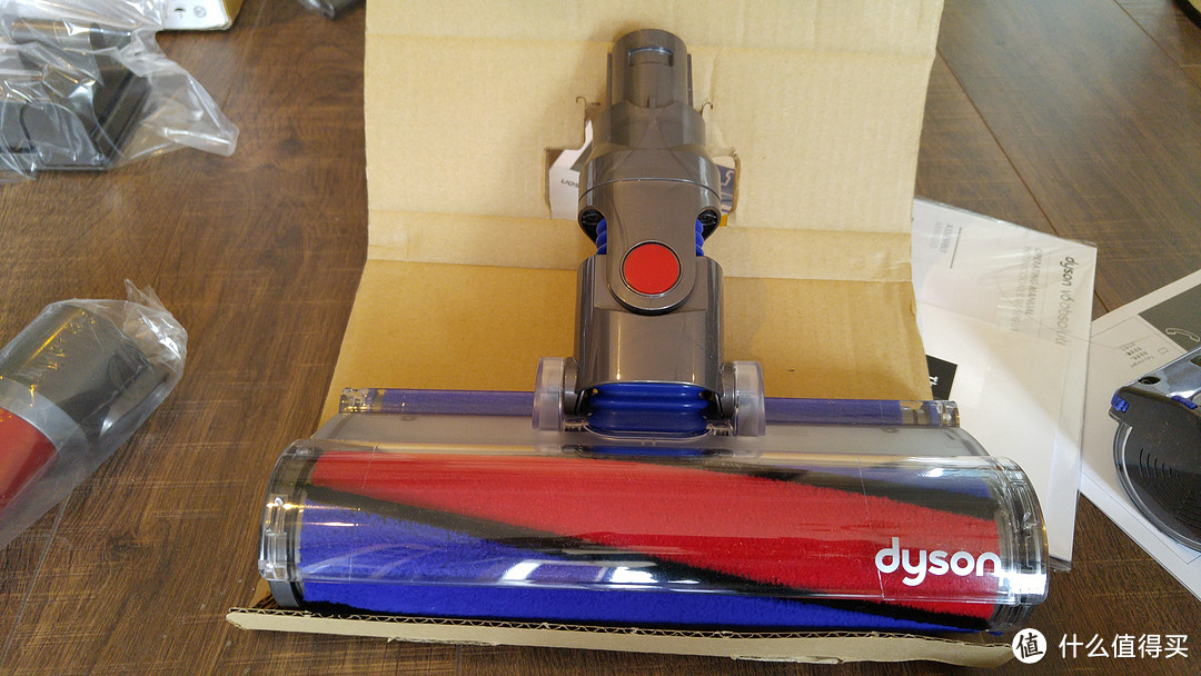 自古红蓝出CP——高颜值吸尘器 dyson 戴森 v6 Absolute 无绳真空吸尘器