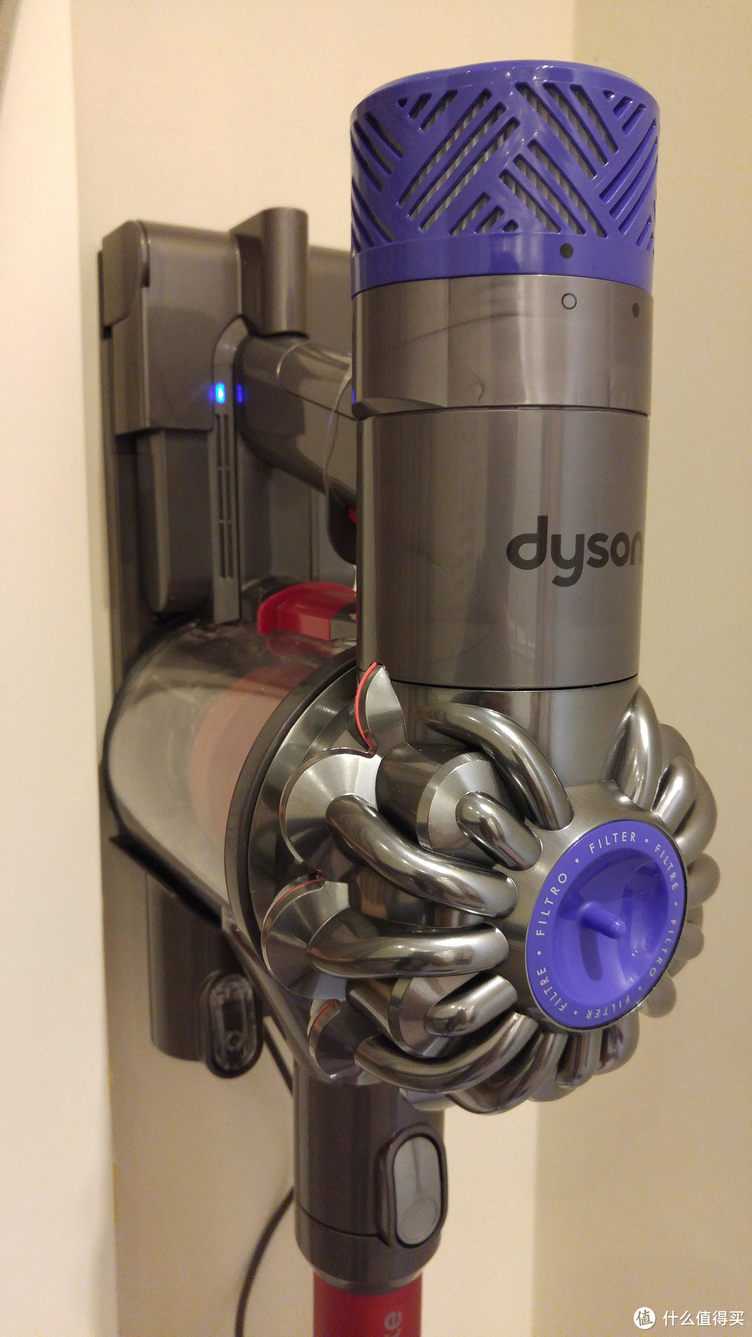 自古红蓝出CP——高颜值吸尘器 dyson 戴森 v6 Absolute 无绳真空吸尘器