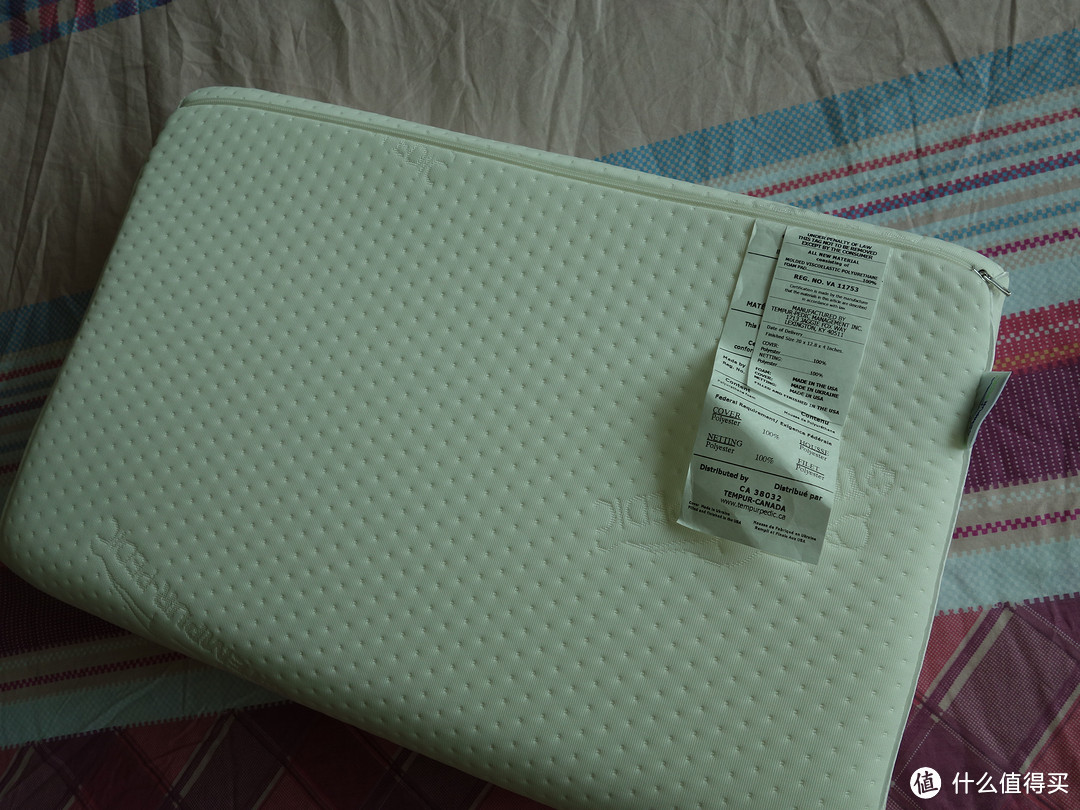 TEMPUR 泰普尔 护颈枕 开箱 The NeckPillow by Tempur-Pedic