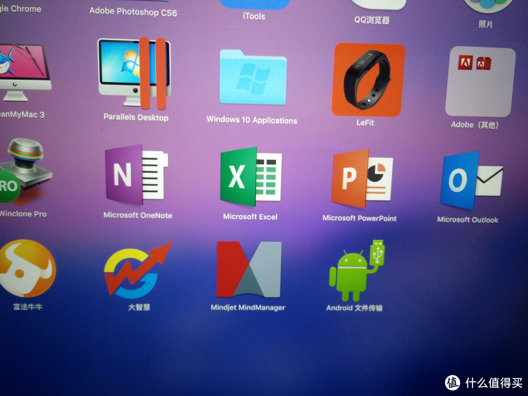 安卓与苹果在移动端被对比的太多了，来自PC的较量！MAC OS X VS Remix Android