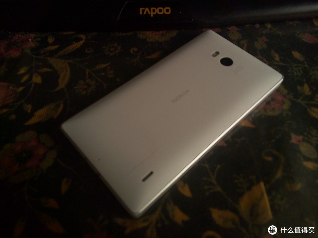送你一部摔不坏的熊猫机—Lumia 930