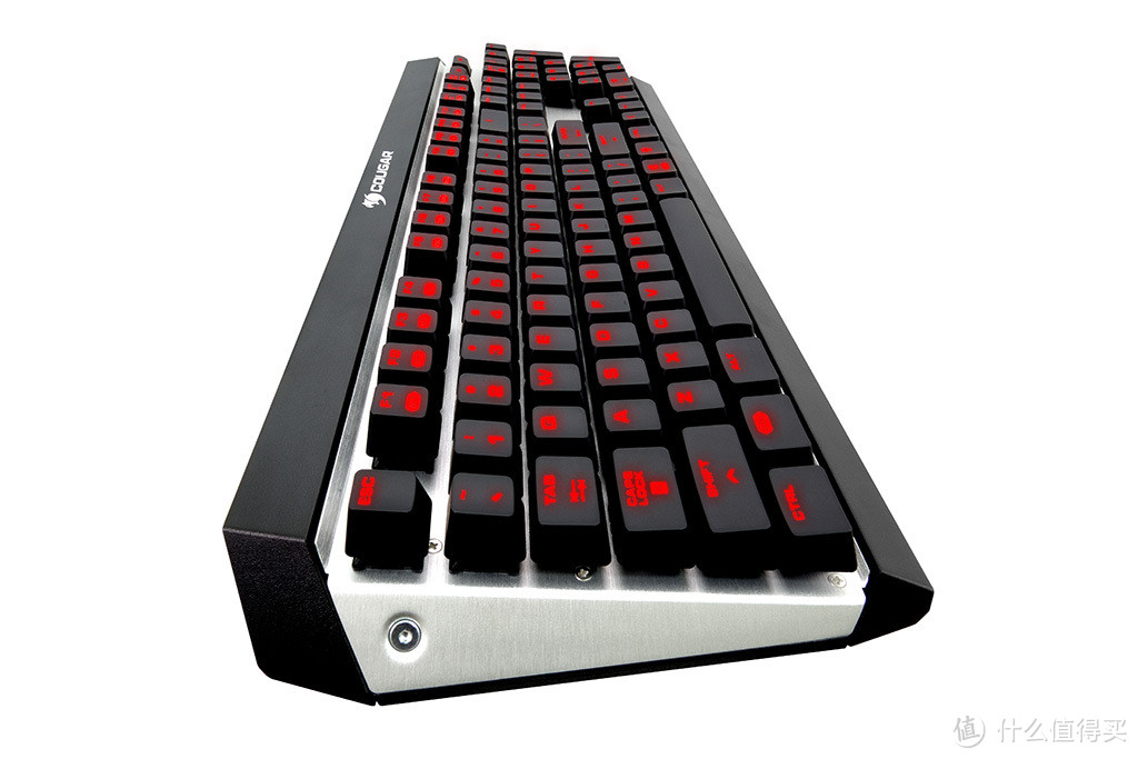悬浮式设计：COUGAR 骨伽 正式发布 ATTACK X3 机械键盘