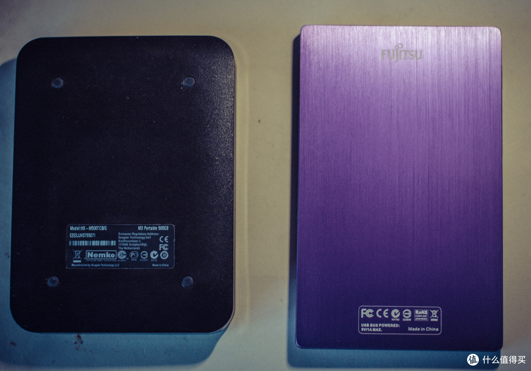漂亮的实力派,Fujitsu(富士通)500G 2.5英寸 USB3.0高端移动硬盘(梦幻紫)