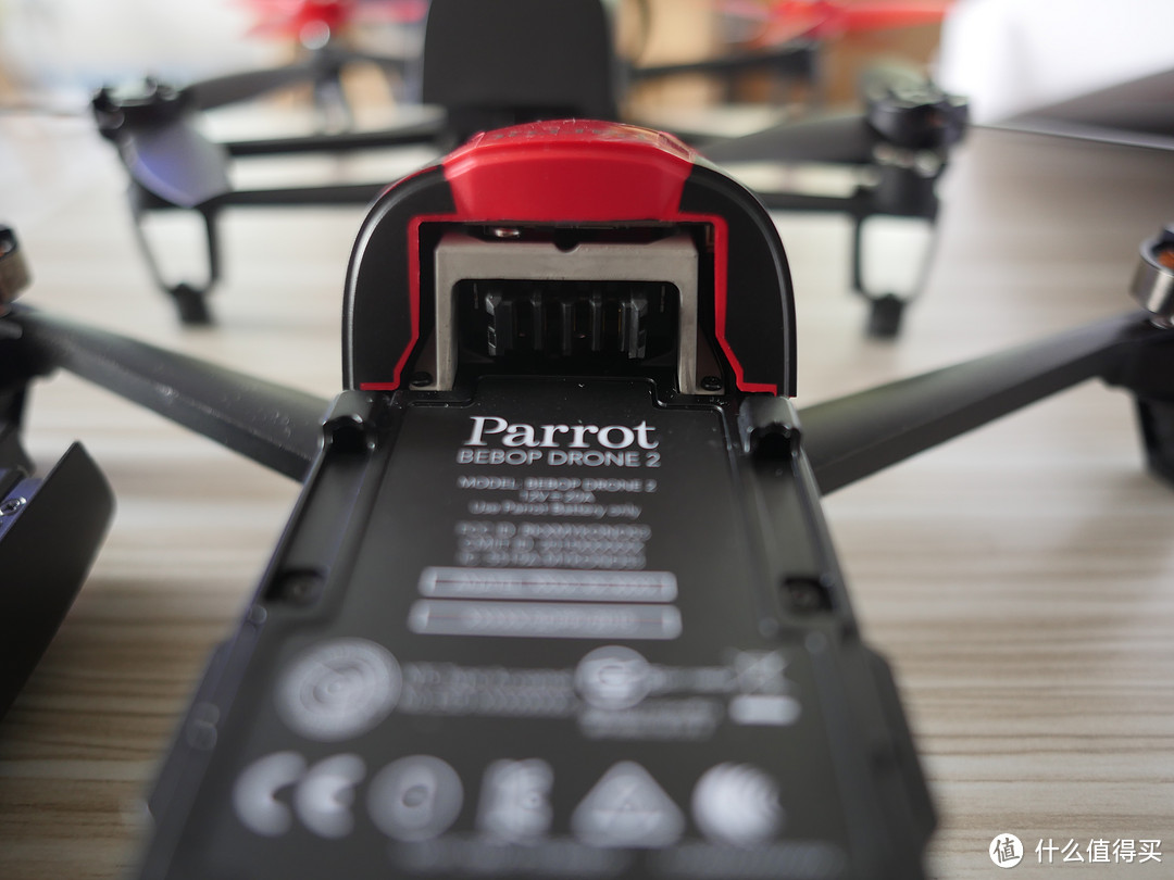 Parrot 派诺特 Bbebop 2 新一代 航拍无人机 开箱体验