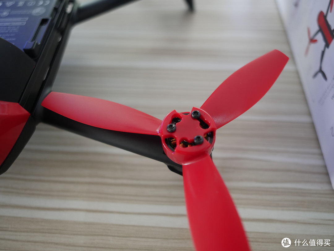 Parrot 派诺特 Bbebop 2 新一代 航拍无人机 开箱体验