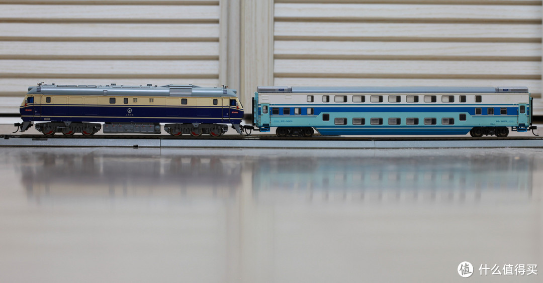 滬寧特快紀念 — bachmann 百萬城 東風 df11 0441內燃機車 & 25