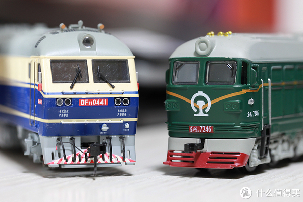 沪宁特快纪念 bachmann 百万城 东风 df11 0441内燃机车 25型