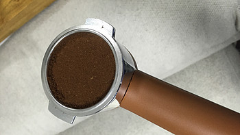 德龙 ECO310 家用半自动咖啡机使用总结(压粉|打奶泡)