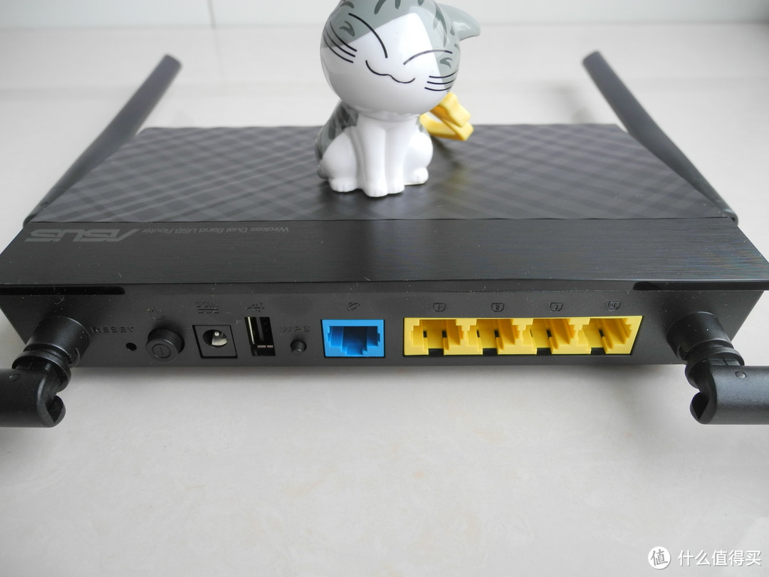 华硕rt-ac1200无线路由器开箱