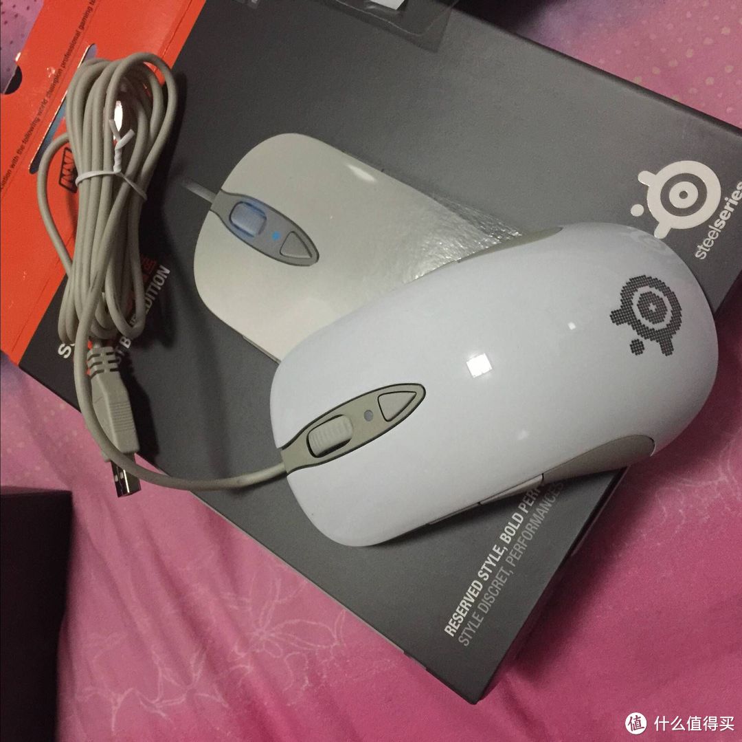 steelseries 赛睿 无线大师 &霜蓝 游戏鼠标 开箱