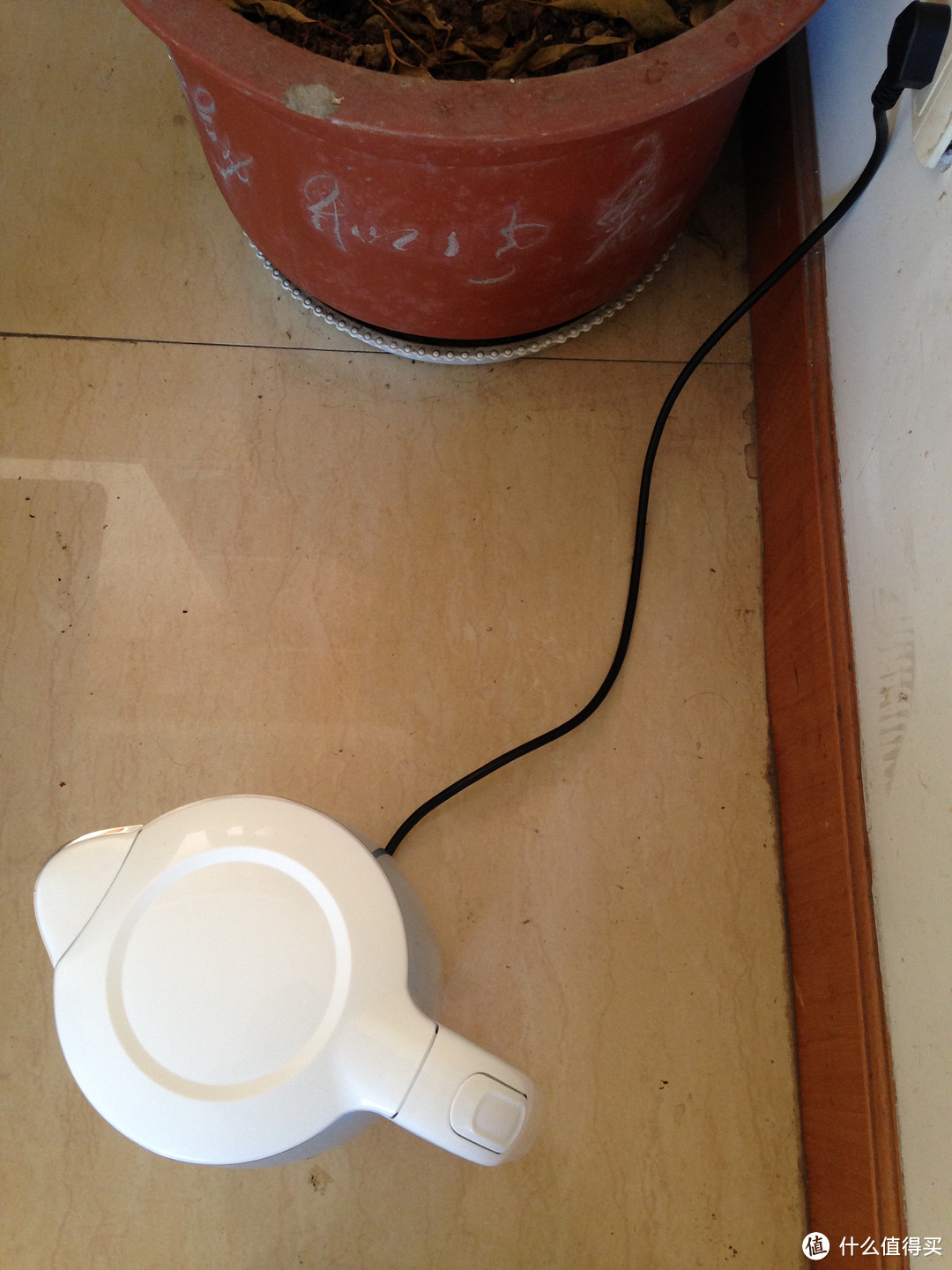 实用小清新电水壶 — 入手 Midea 美的 WHJ1501b 电热水壶