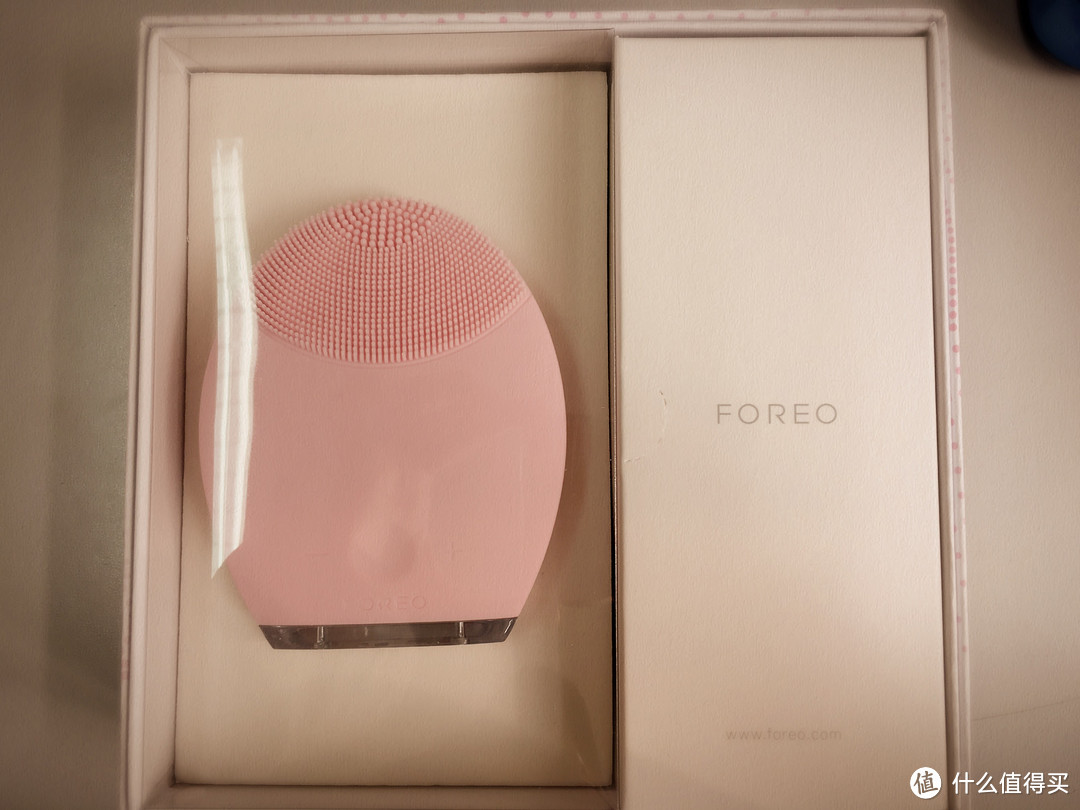 #有货自远方来# 黑五Lookfantastic开箱首show~FOREO LUNA  净透缓龄洁面仪