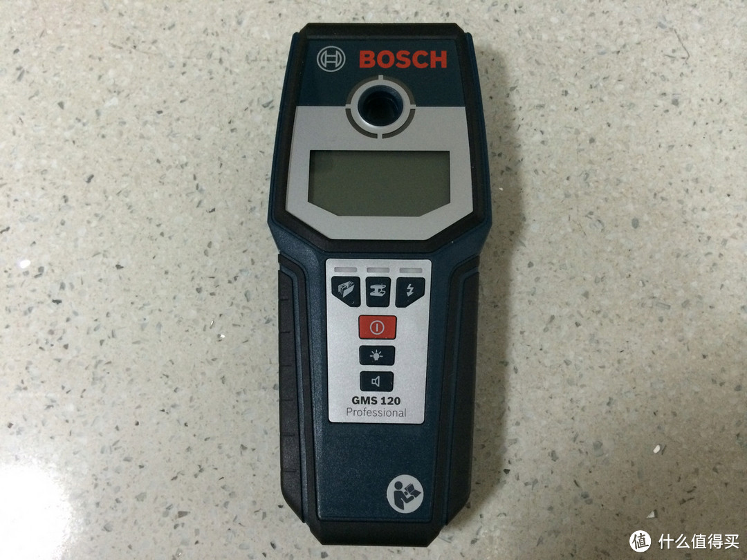 让每一次钻孔不再成为探险：BOSCH 博世 GMS120 墙体探测仪