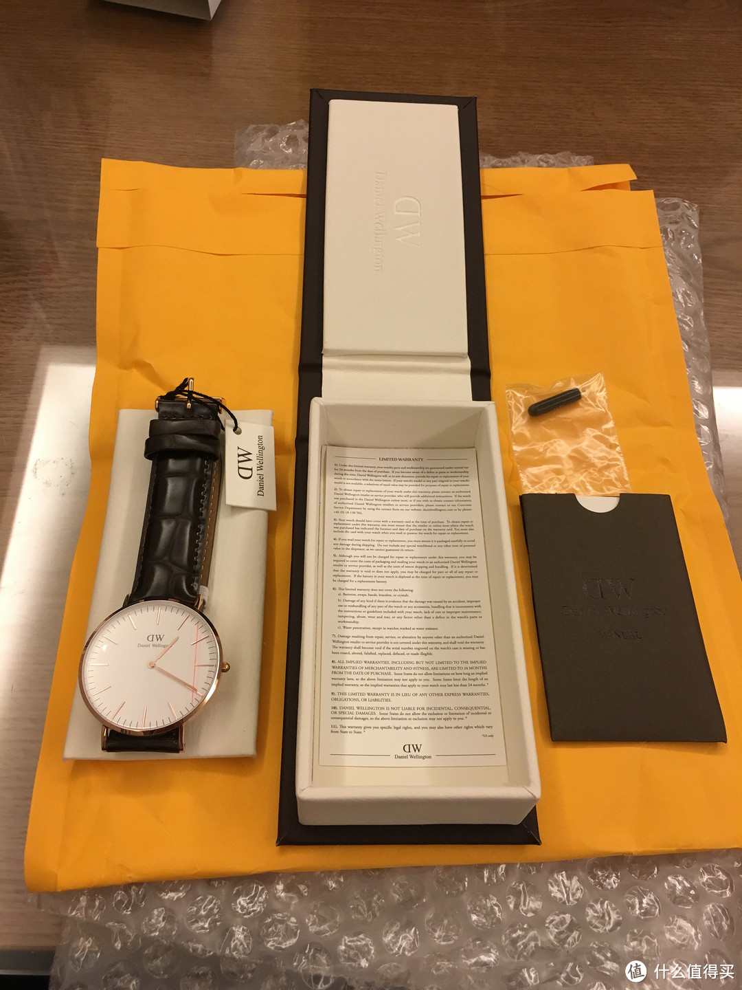 神价格那些事儿（二） — Daniel Wellington Classic York 40mm 男款时装腕表