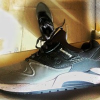 传说中的神鞋！Saucony grid9000开箱！