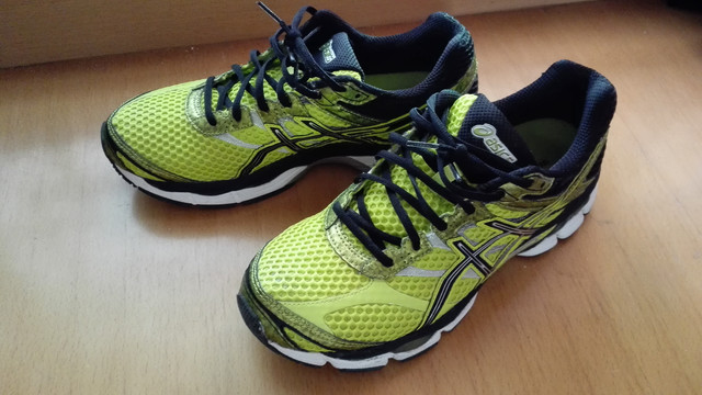 迟到的开箱:asics 亚瑟士 gel-cumulus 男跑步鞋