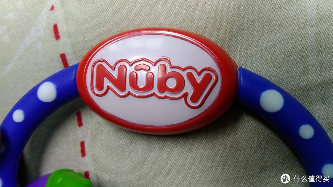 吸睛之作——Nuby 努比 Icybite 钥匙扣硅胶牙胶