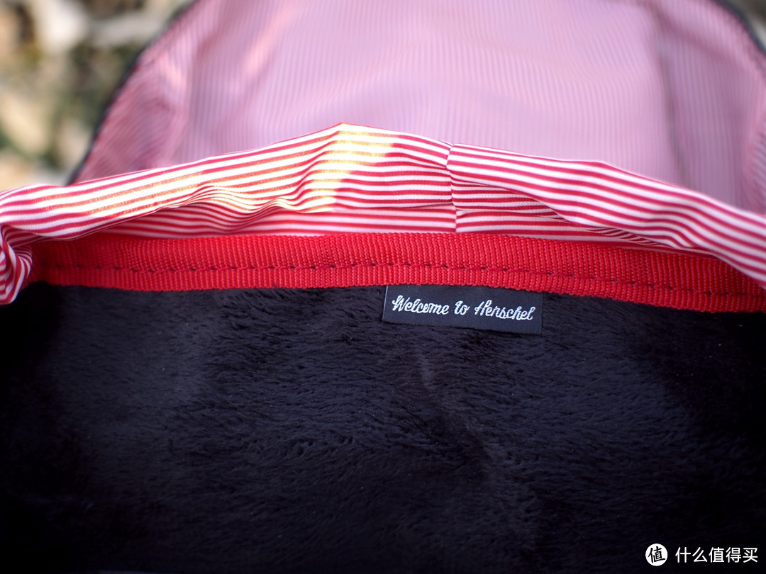 #有货自远方来# Herschel Supply Co. Little America Mid-Volume 双肩背包 开箱