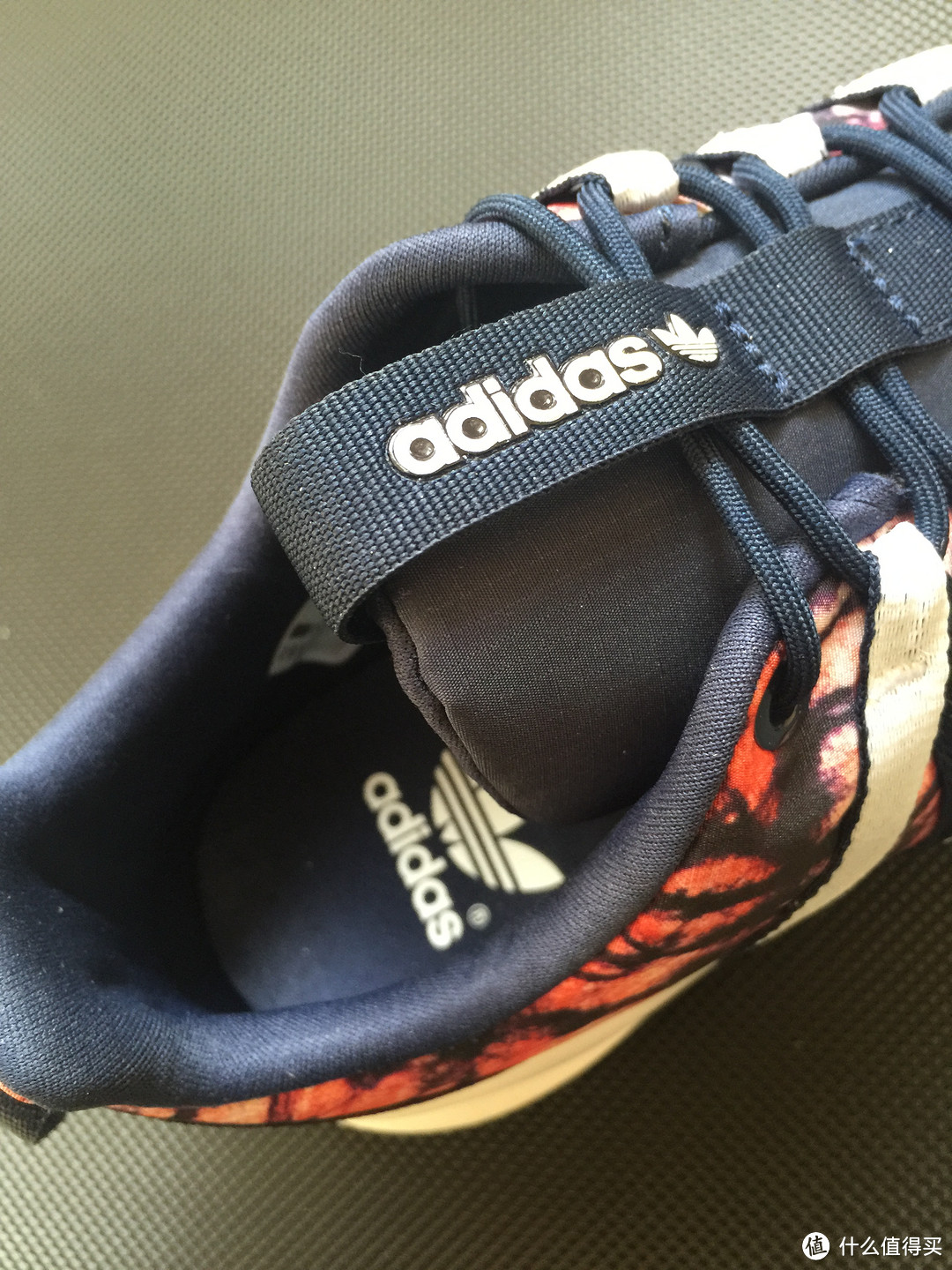 #有货自远方来# 黑五美亚海淘  adidas阿迪达斯  Performance  SL  Loop女鞋（大童）